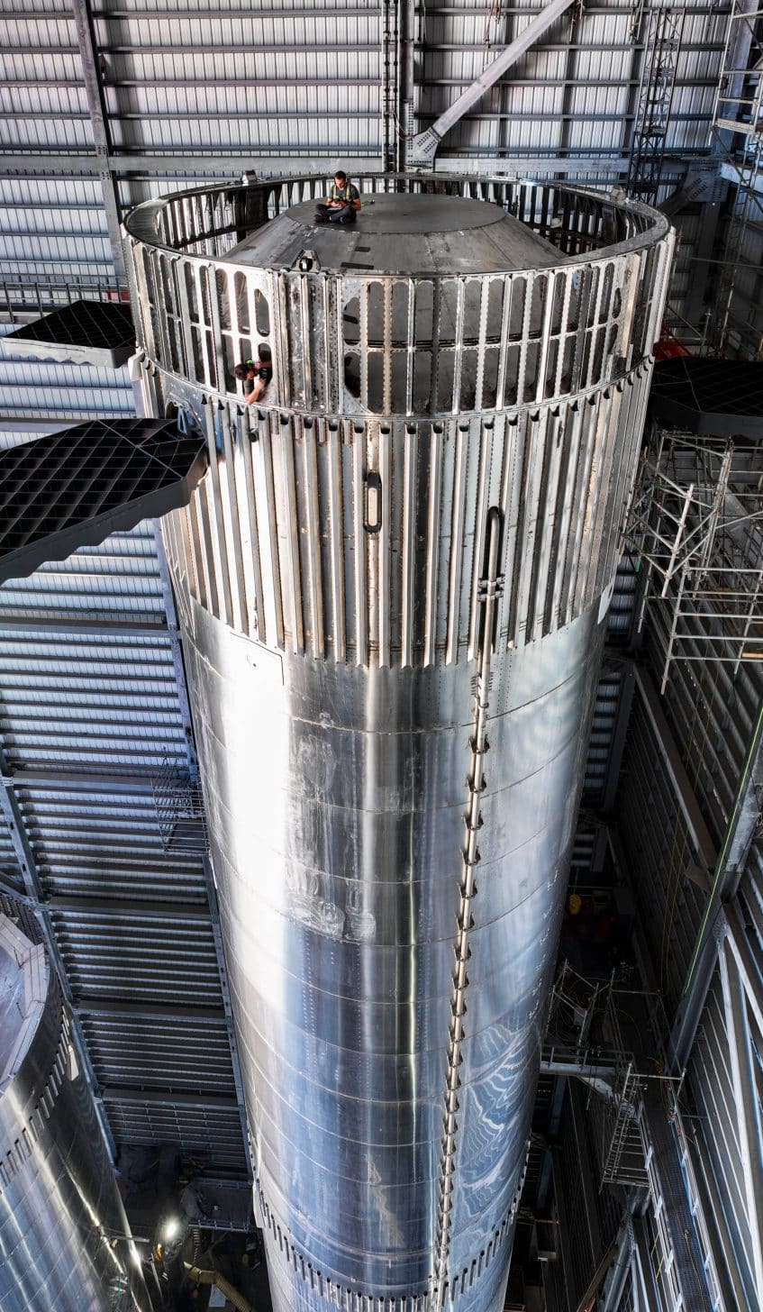 Starship SpaceX montre l anneau de séparation à chaud qui pourrait