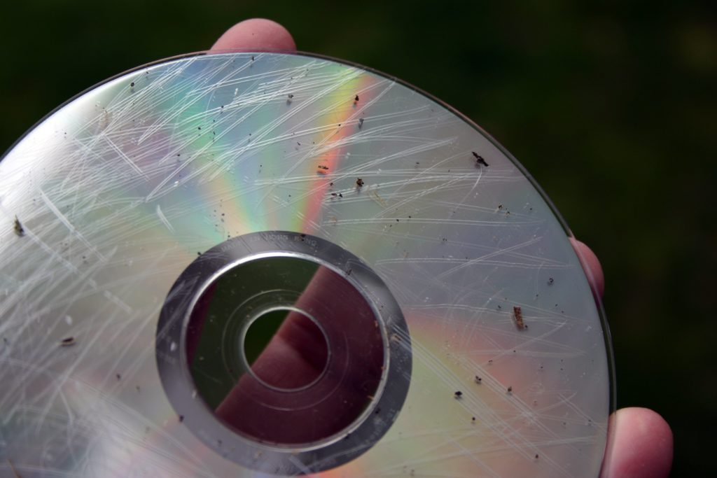 CD rayé : comment le réparer ?