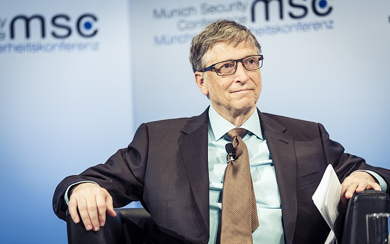 800px Bill_Gates_MSC_2017