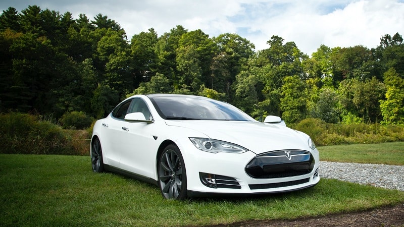 Quelle est la vraie durée de vie des batteries de Tesla ?