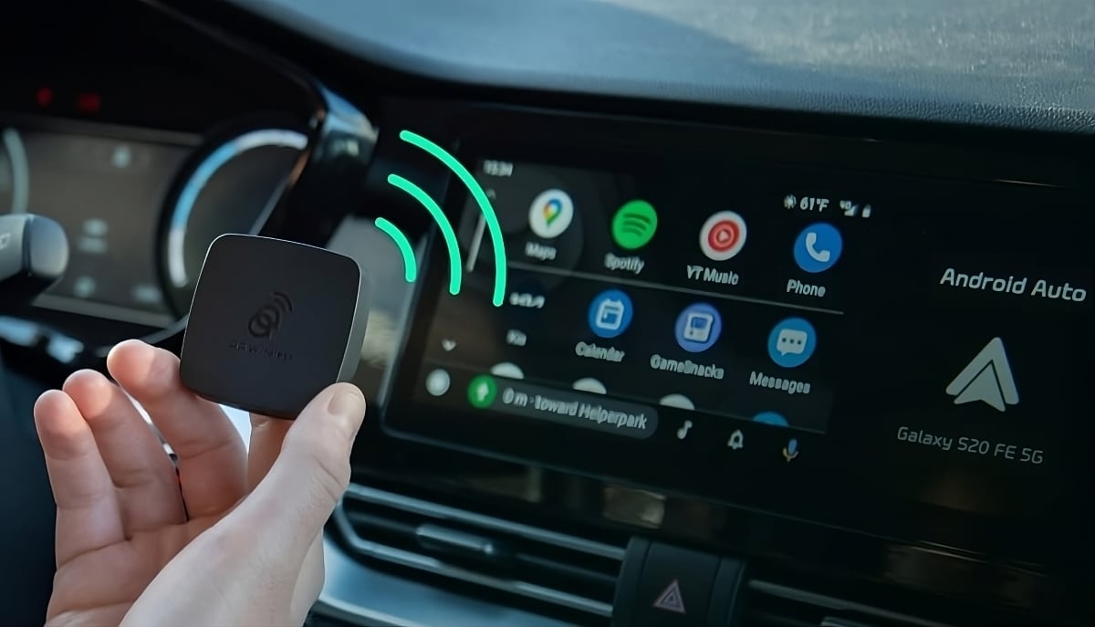 Ce boîtier auto compatible Apple CarPlay et Android Auto est
