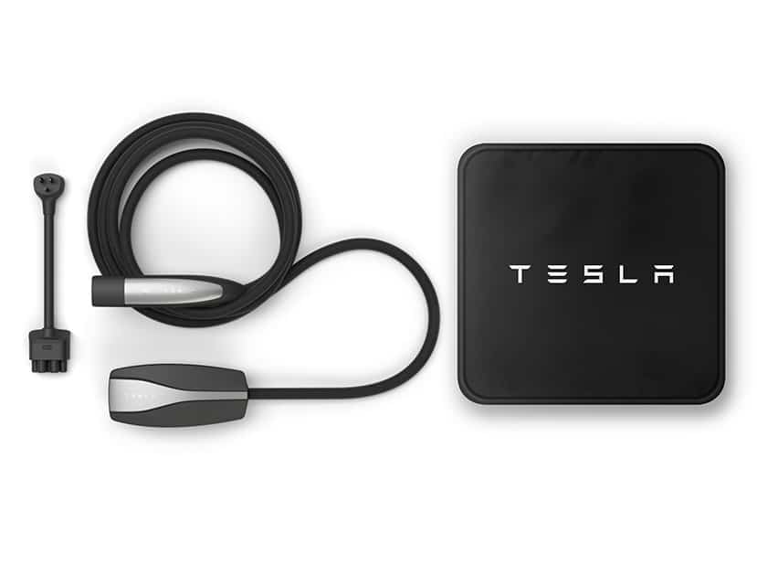 Voici le nouveau chargeur Tesla à brancher chez vous : plus petit et plus  rapide