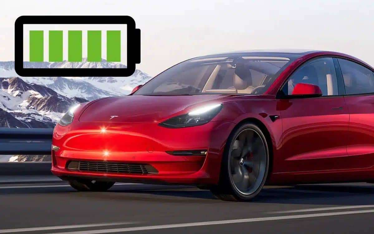 https://www.tomsguide.fr/content/uploads/sites/2/2023/10/Tesla-Model-3-batterie-protection-lithium-ion.jpg