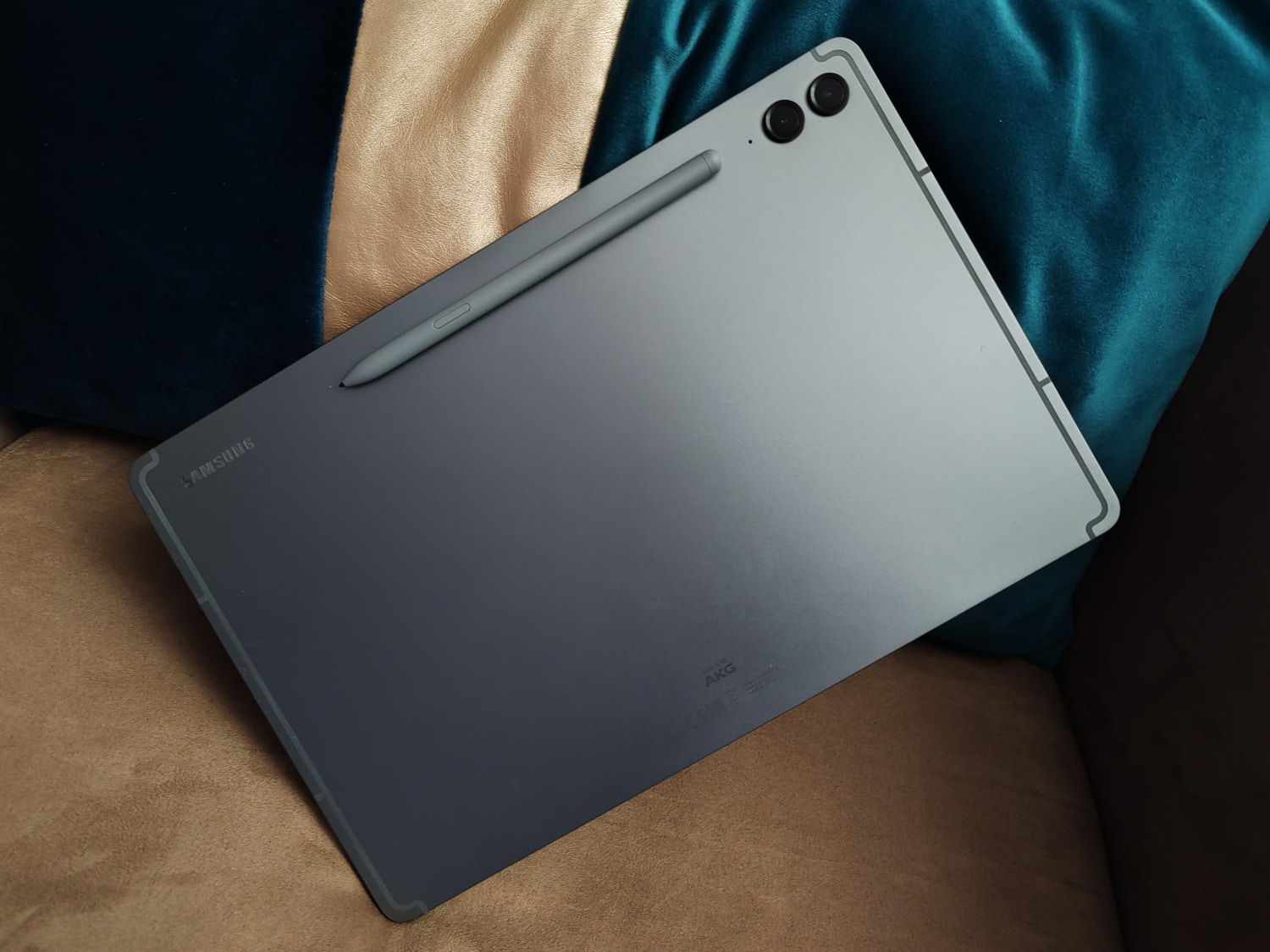 Test Samsung Galaxy Tab S9 FE+ : une tablette grand format de