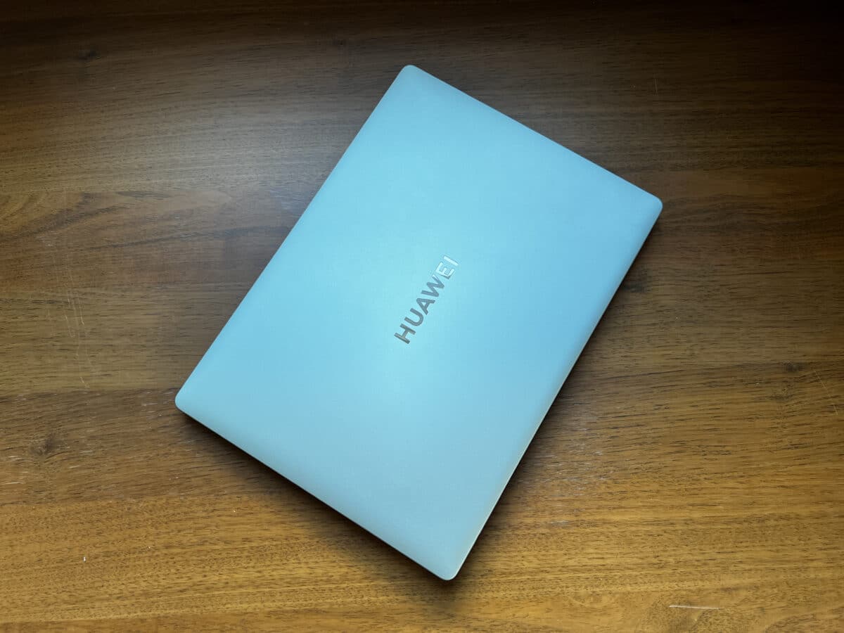 Huawei MateBook design aluminium