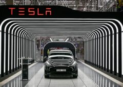 Tesla nouvelle voiture