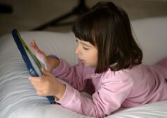 Contrôle parental tablette PC consoles de jeu enfant mineur obligatoire loi