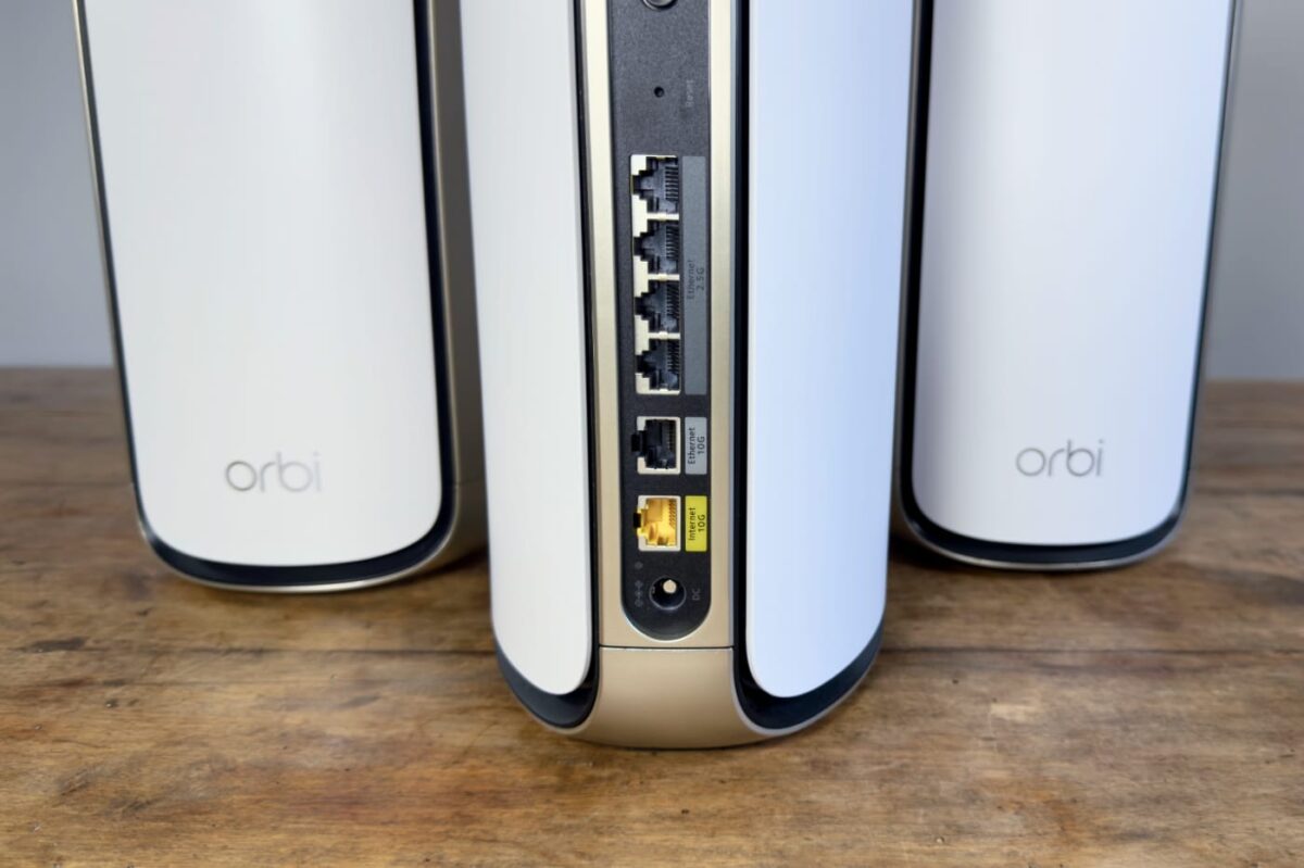 Netgear Orbi RBE 970 routeur Wi-Fi 7