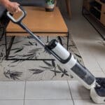 Test Tineco Floor One Stretch S6 : le passe-partout des aspirateurs balais laveurs